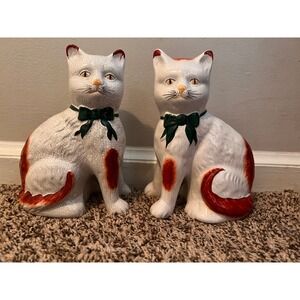 Vintage Pair of Staffordshire Style Pottery Mantle Cats with Crackle Glaze